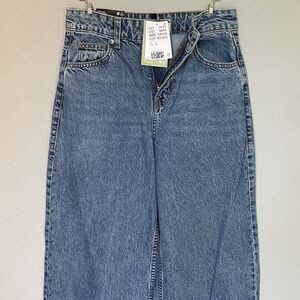 DIVIDED Wide Leg Jeans - Size 2 - NWT